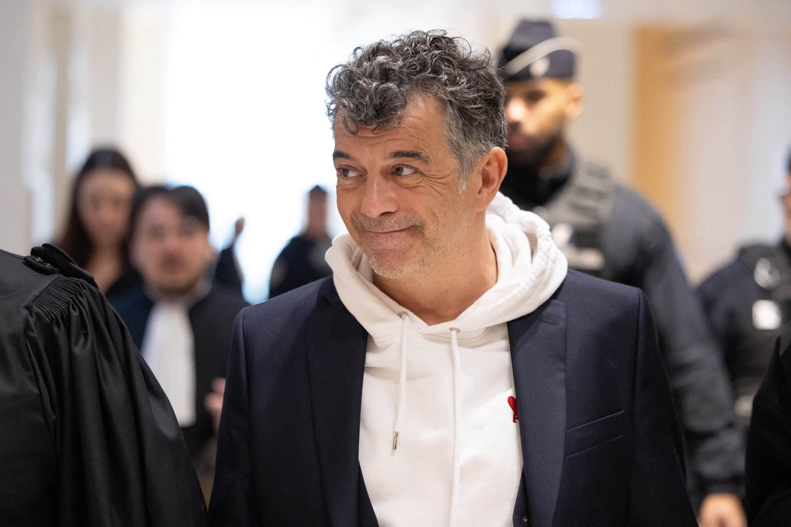 Stéphane Plaza partage une photo intime avec sa partenaire