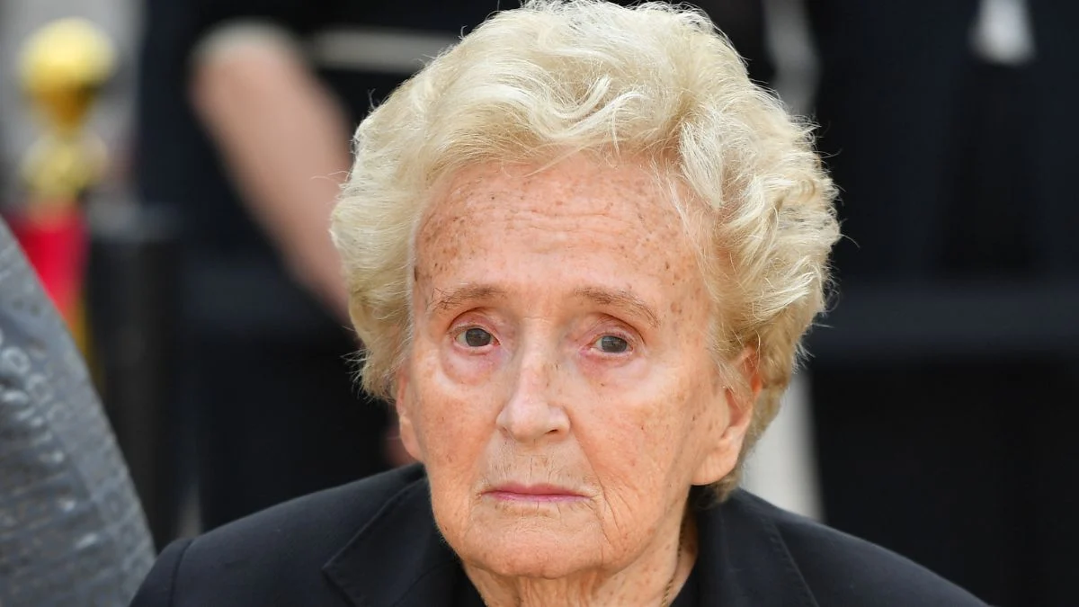Après l'avoir côtoyé, Patrick Sébastien se lâche sur Bernadette Chirac : "Cassante, autoritaire... Une matrone"