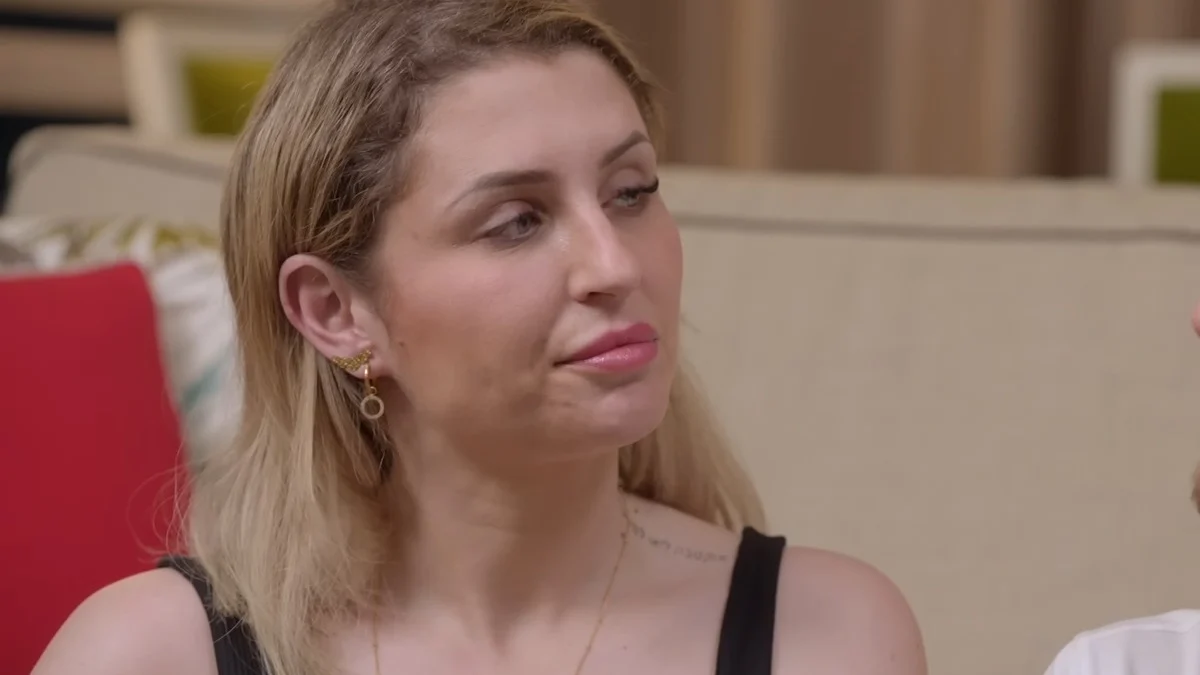 Amandine Pellissard, maman et influenceuse X, sans pudeur sur ses années au Cap d’Agde