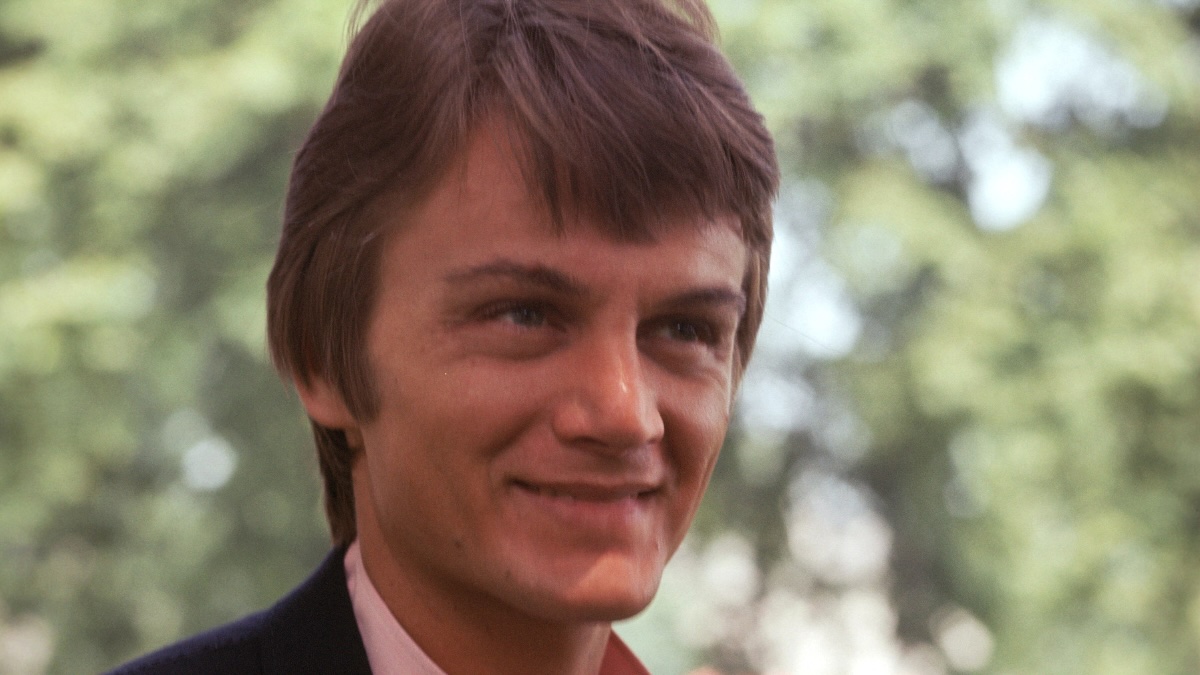 Claude François : son penthouse parisien remis en vente, vue sur la tour Eiffel