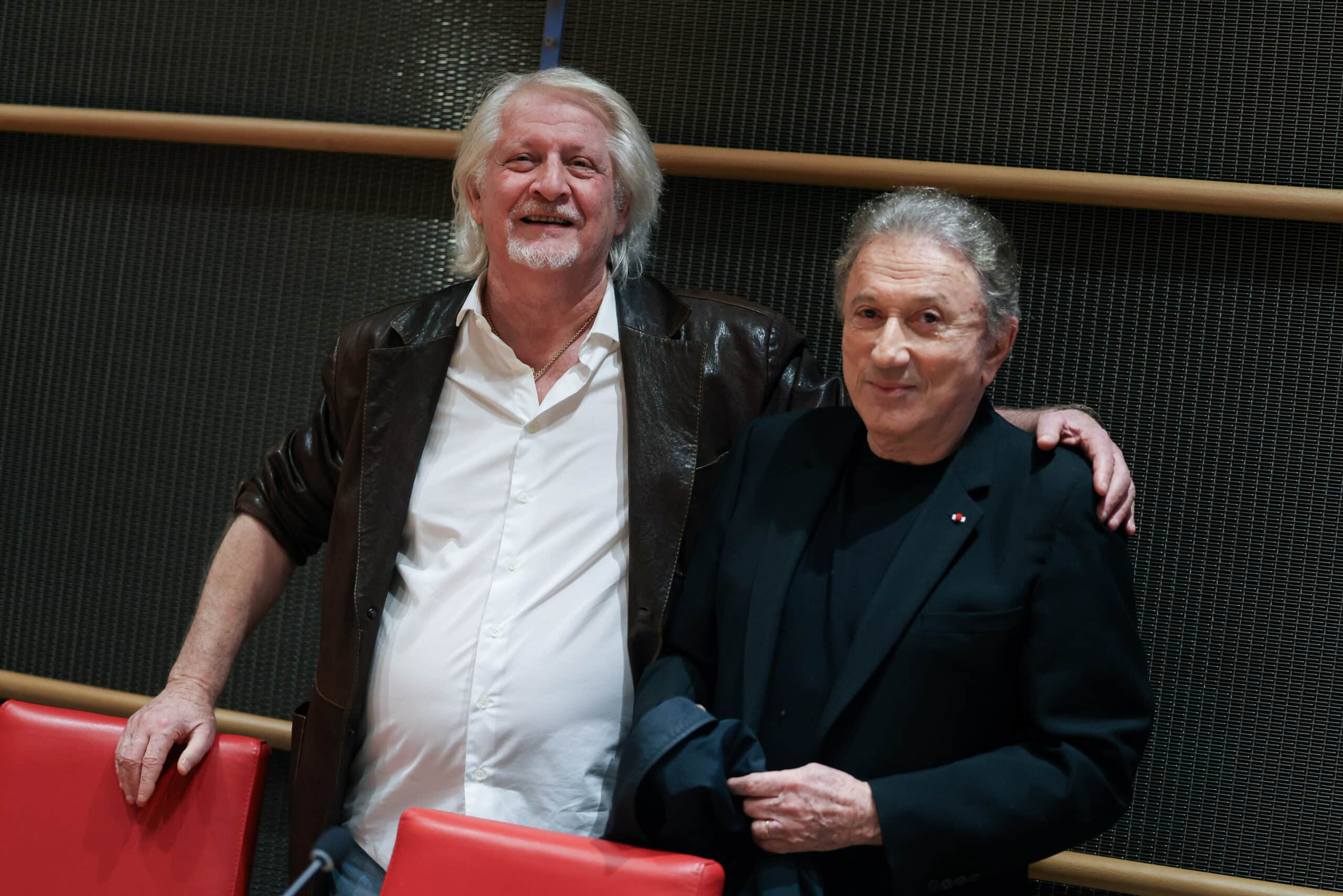Michel Drucker "admire" Patrick Sébastien, mais son nouveau projet ne passe pas du tout : "il aurait pu s'abstenir"