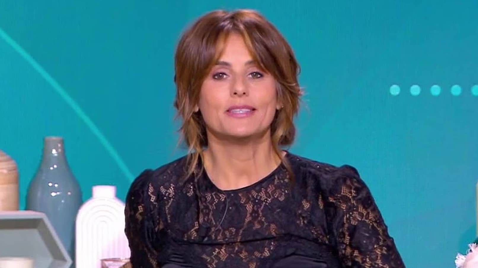 Faustine Bollaert : sa fille Abbie, 12 ans, la quitte "sans se retourner"