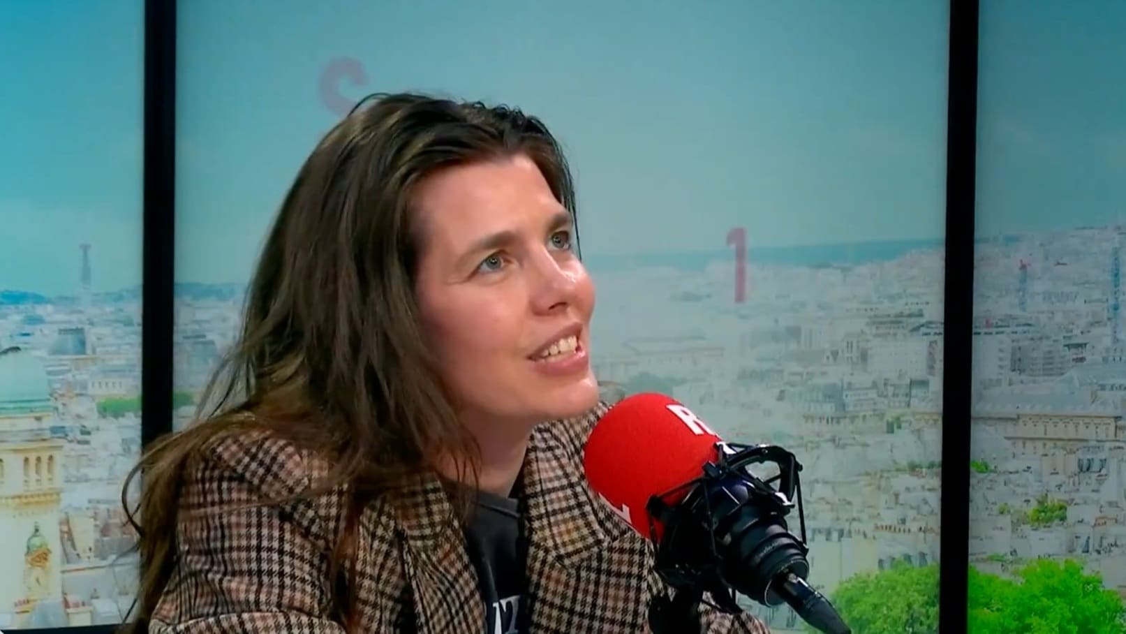 Charlotte Casiraghi : son plaisir coupable avec Céline Dion