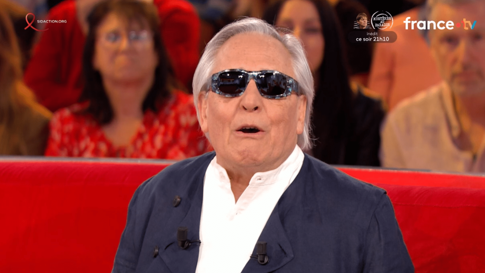 Vivement dimanche : Gilbert Montagné fond en larmes face à Michel Drucker, son frère et son père lui ont fait le plus beau des cadeaux