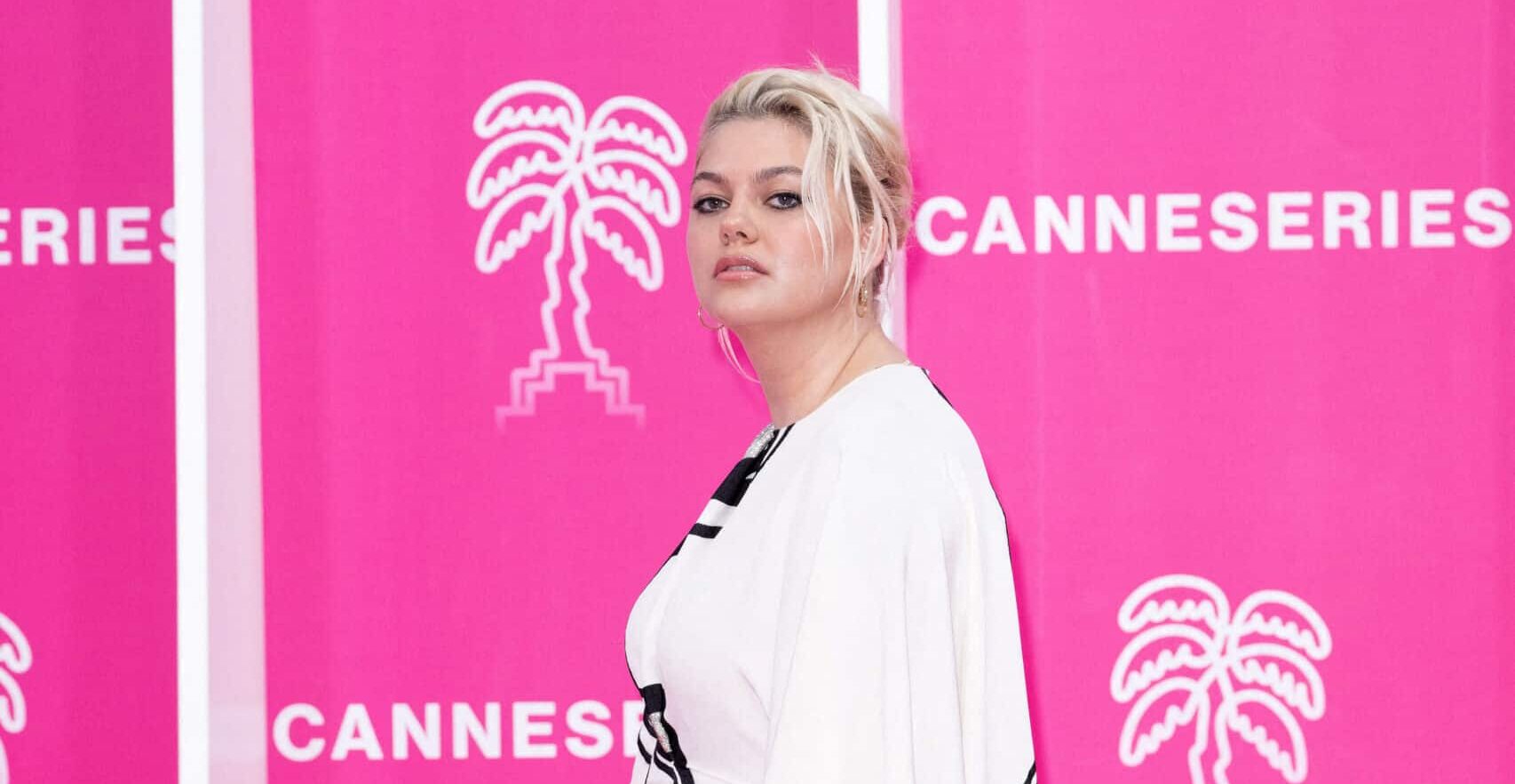 « Je suis née triste » : Louane revient sur la mort tragique de ses deux parents