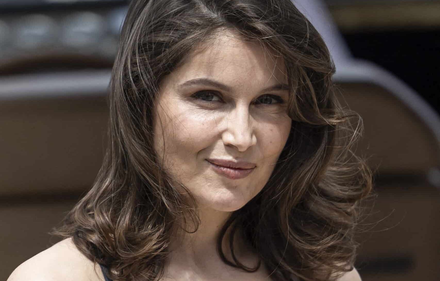 Laetitia Casta : pourquoi son contrat à 3 millions d’euros avec Victoria’s Secret a créé la polémique ?