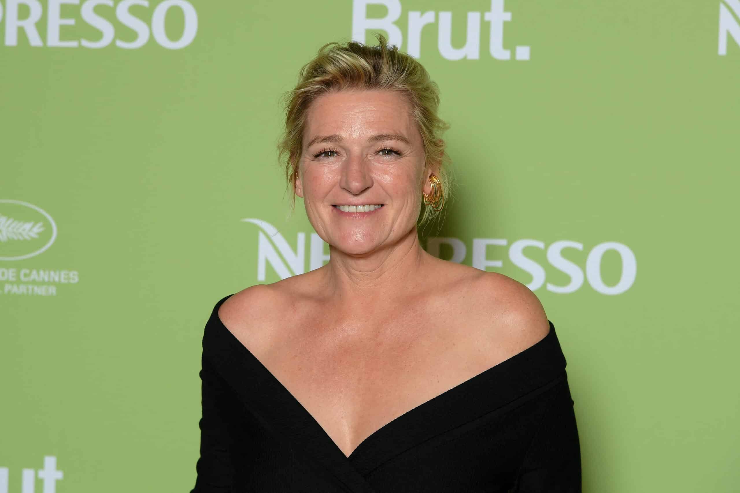 Anne-Elisabeth Lemoine prend d’assaut la Croisette pour le Festival de Cannes : l’animatrice et son émission victimes de vilaines attaques