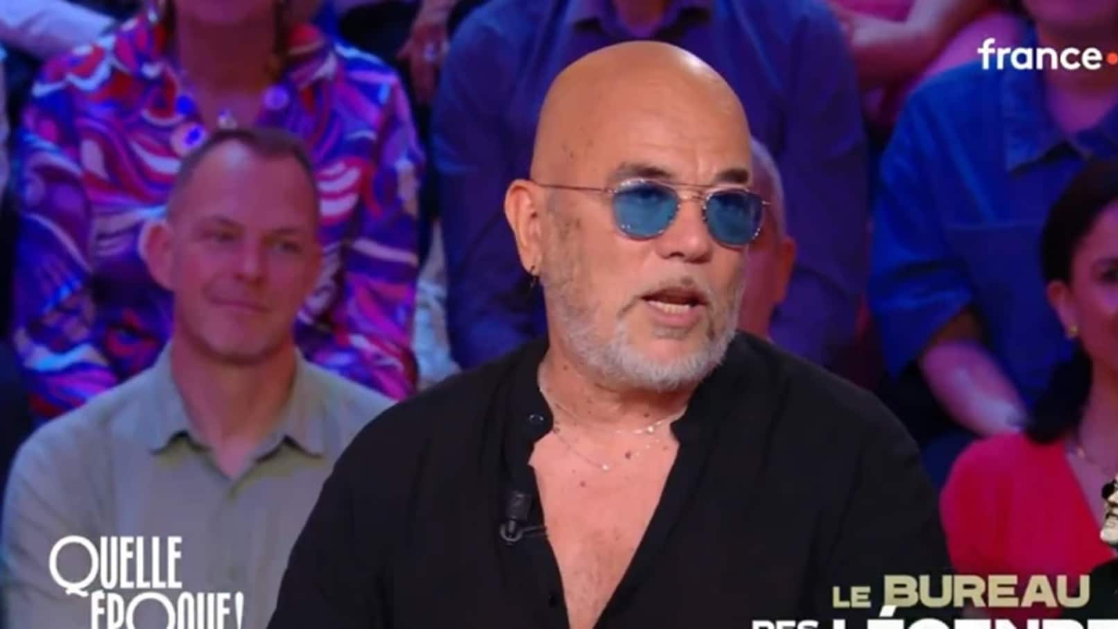 "C’était une jalousie", Pascal Obispo, 20 ans après s’être fait tirer dessus en plein concert en Corse, révèle le "fin mot de l’histoire"