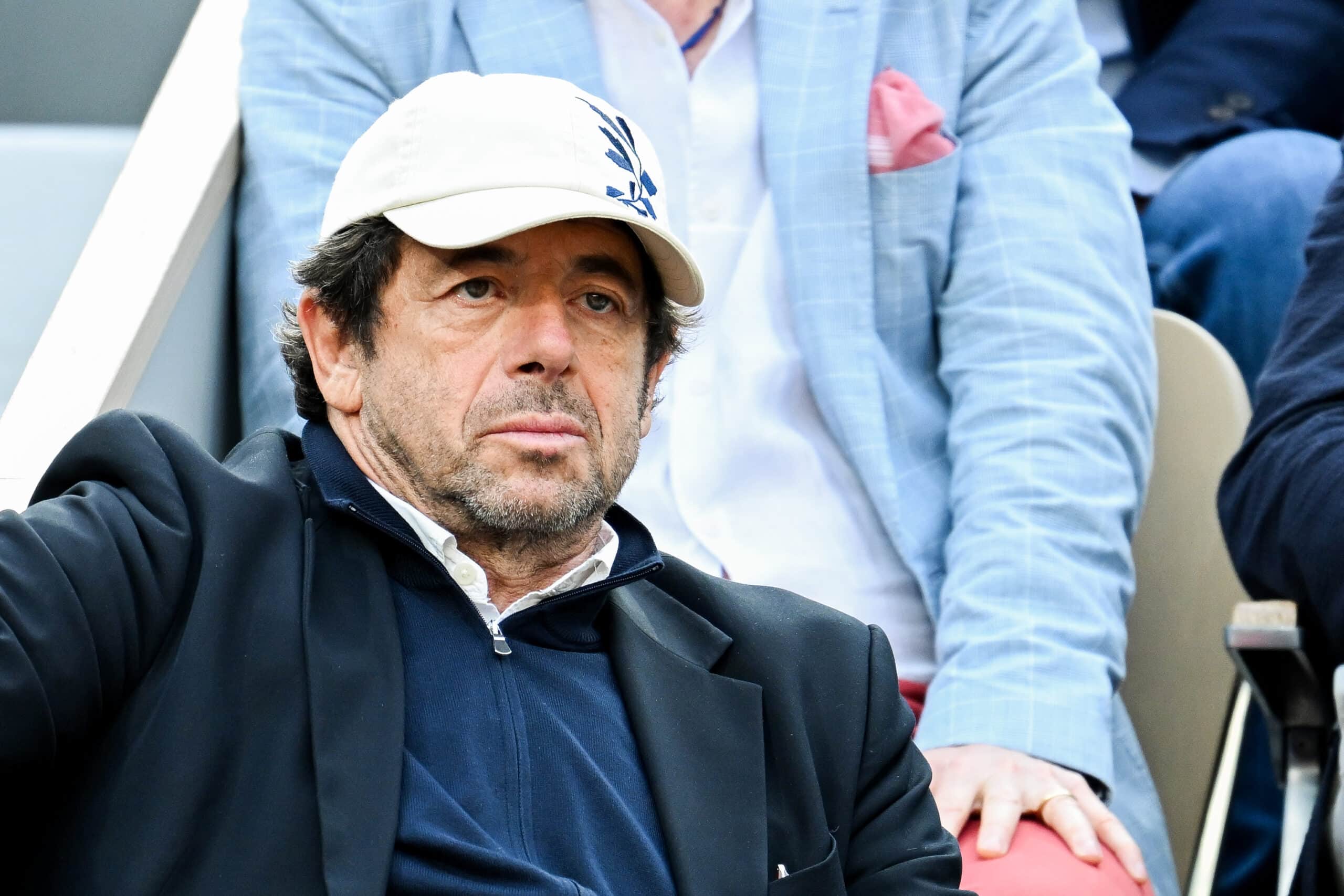 Patrick Bruel visé par 15 nouveaux témoignages : une bénévole des Enfoirés raconte comment un vigile l’aurait sauvée