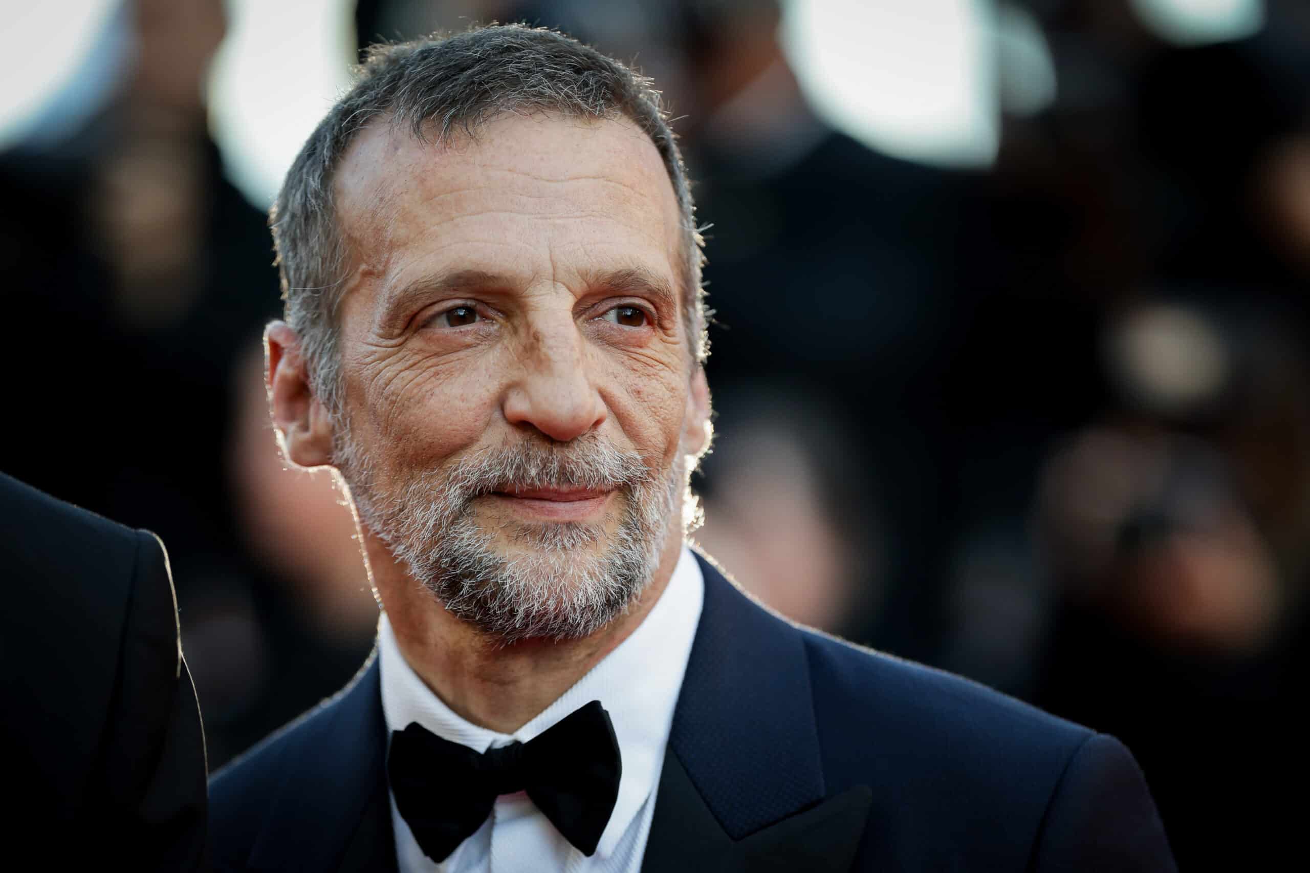 Agnès Léglise, ex-compagne d’Antoine de Caunes, accuse publiquement Mathieu Kassovitz de lui avoir envoyé une photo intime non sollicitée