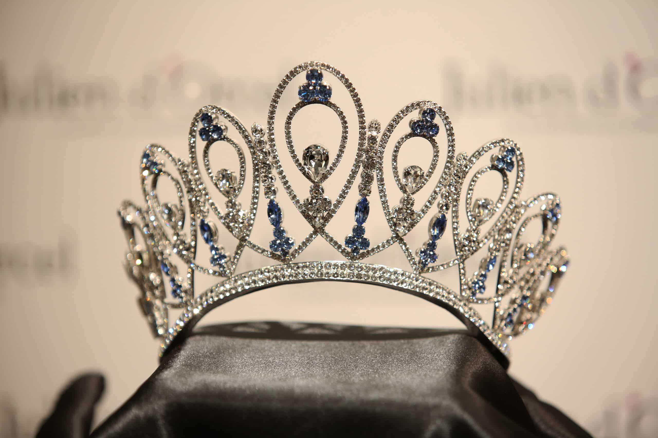 La France boude Miss Univers : salaire, logement, cadeaux, ce que va recevoir la gagnante du concours ?