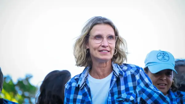 Alexandra Lamy : avant de devenir la "Chouchou" de Jean Dujardin et une grande actrice, elle "gardait des chèvres"