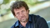 "Il ne peut plus manger, plus faire pipi", Patrick Bruel, un ancien journaliste de L'Équipe prend sa défense après sa venue au Parc des Princes