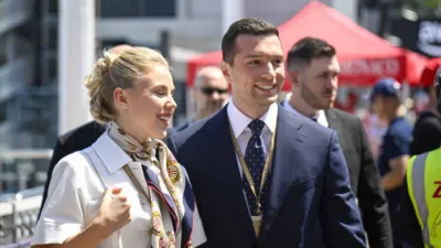 Maria Carolina de Bourbon des Deux-Siciles : sa mère, Camilla, lui aurait demandé de ne plus s’afficher avec Jordan Bardella