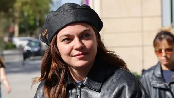 "Trauma", Louane, son étrange nouveau tatouage après sa supposée rupture avec son mari, Florian Rossi