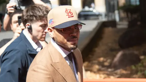 Chris Brown condamné à 8 mois de prison avec sursis pour une agression dans une boîte de nuit londonienne
