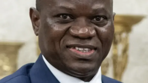 Portrait de Brice Clotaire Oligui Nguema en juillet 2025