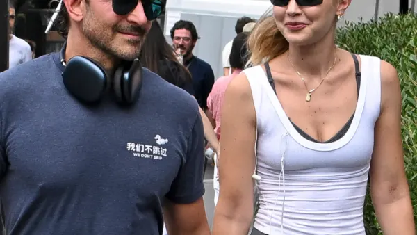 Bradley Cooper et Gigi Hadid à Paris