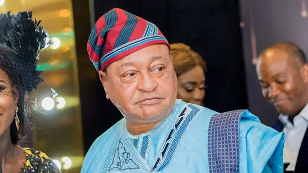 Jide Kosoko lors des Africa Magic Viewers’ Choice Awards en 2020